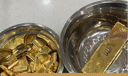金价正为大涨准备卖出_金价大涨意味着什么
